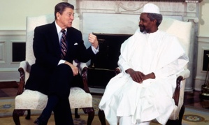 In 1987 Ronald Reagan, the then President of the United States, welcomed Hissène Habré to the White House during his official visit to America. (C) Jean-Louis Atlan/Sygma/Corbis